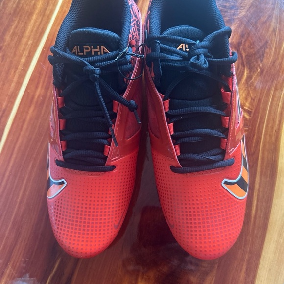 ๐๐Nike Red and Black Alpha football Cleats ๐๐ - Picture 1 of 6